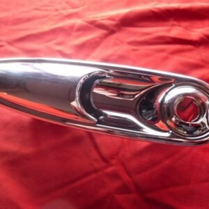 Alfa Romeo Spider 1750 / 2000 outside right door handle