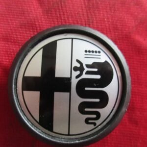 Alfa Romeo Spider Series 4 Type 115 Emblem Wheel Cover 60501615 NEW
