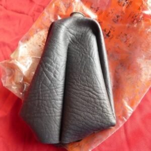 Original Alfa Romeo 75 shift boot 16100700860000 / 60527285 NEW