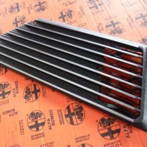Original Alfa Romeo Alfetta cover 1165559535000 NEW