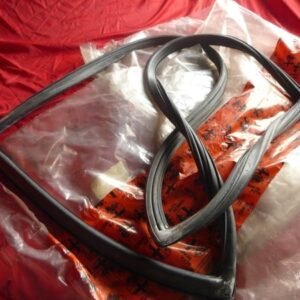 Original Alfa Romeo Alfetta rear window seal 60728041 / 11642531141000 NEW