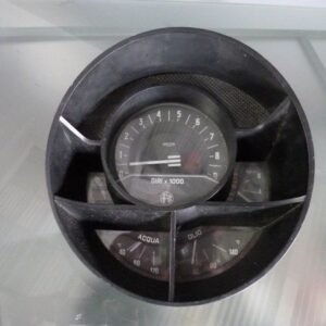 Original Alfa Romeo Montreal tachometer speed unit