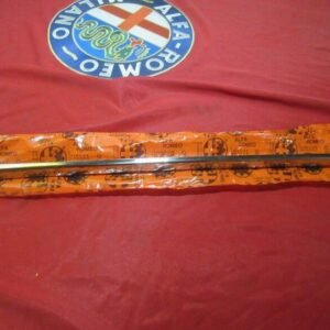 Original Alfa Romeo Montreal trim strip fender rear right 105645910400/05