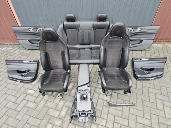 ALFA ROMEO GIULIA QV SET SEATS INTERIOR MATERIAL CARBON