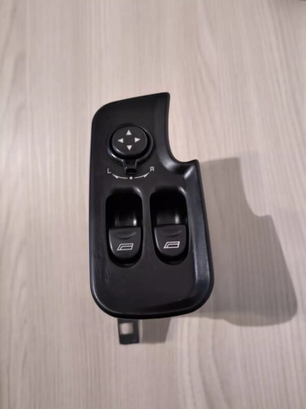 Alfa Romeo 147 window push buttons