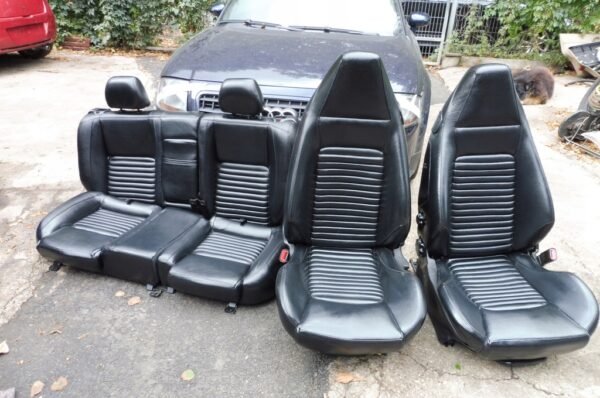 SEATS BED ALFA ROMEO 147 GTA 3.2 V6 INCLUDES - 2X FRONT SEATS. REAR SEAT BED. 4X SIDE PANELS EUROPEAN VERSION