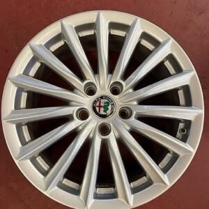 Alfa Romeo Giulia - Alloy Wheels 17