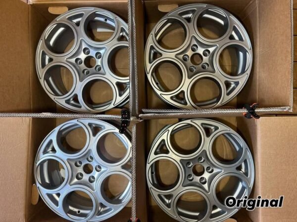 Original Alfa Romeo GTA rims remanufactured to new condition