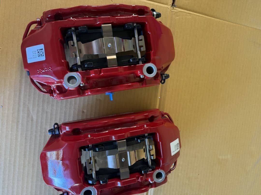 New Brembo Alfa Romeo 330 Calipers New Brembo Alfa Romeo 330 Calipers